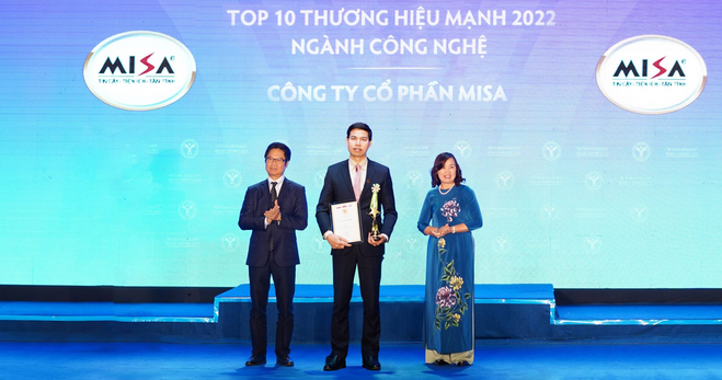 MISA được vinh danh trong Top 10 thương hiệu mạnh Việt Nam 2022